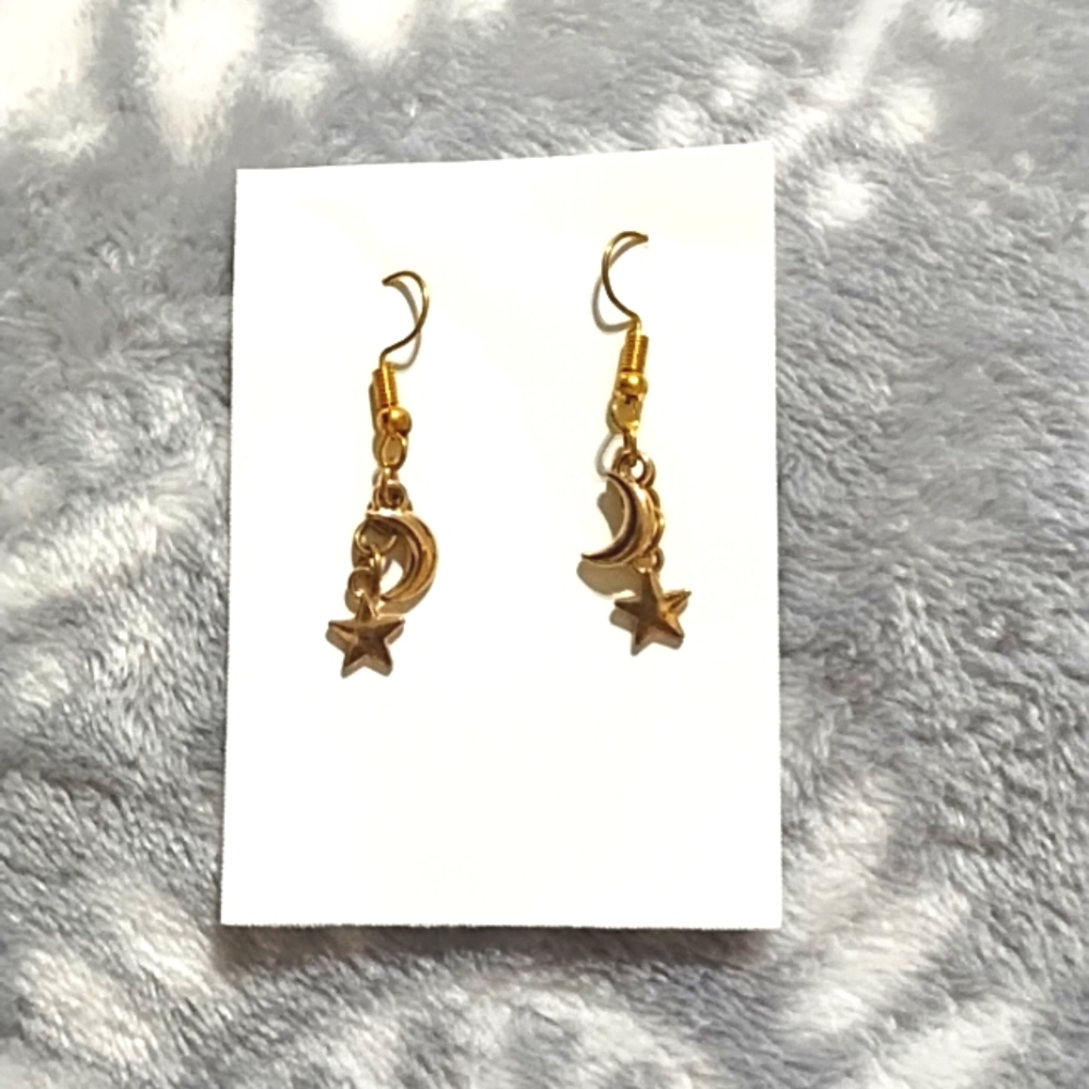 Handmade - Star and moon earrings